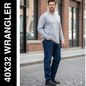 Wrangler Men’s Classic 5-Pocket Comfort Stretch Jeans - 40x32